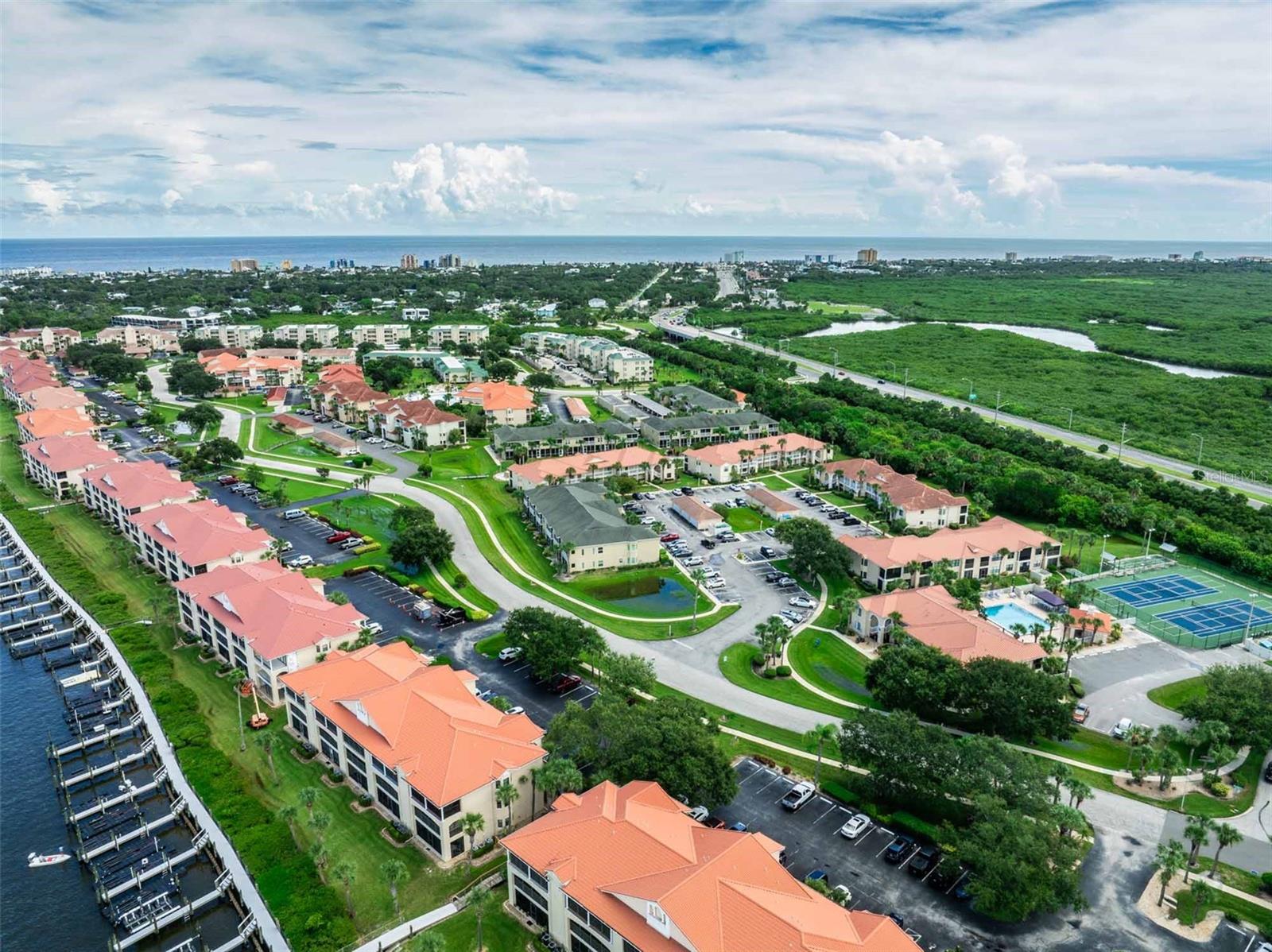 Image 11 of 51 For 462 Bouchelle Drive 104