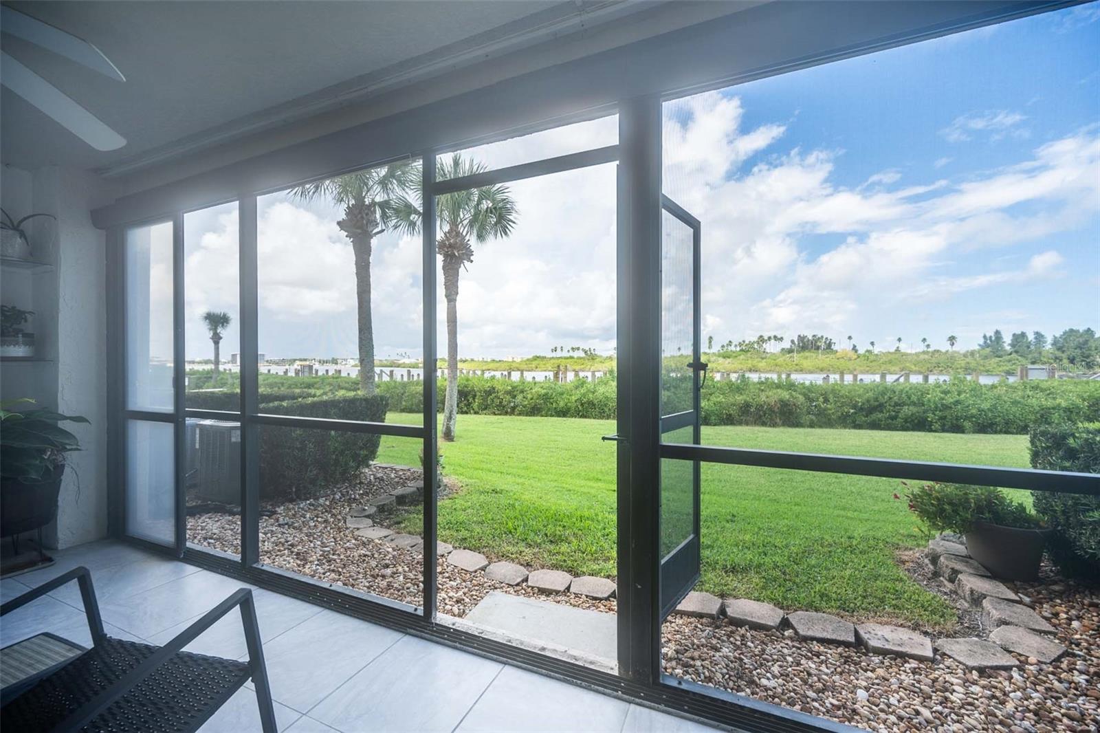 Image 47 of 51 For 462 Bouchelle Drive 104