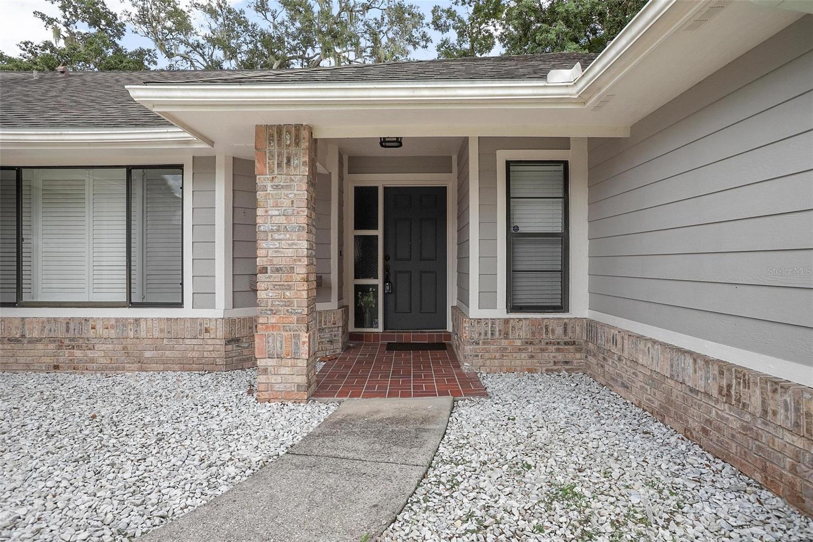 Image 2 of 52 For 679 Endeavour Drive