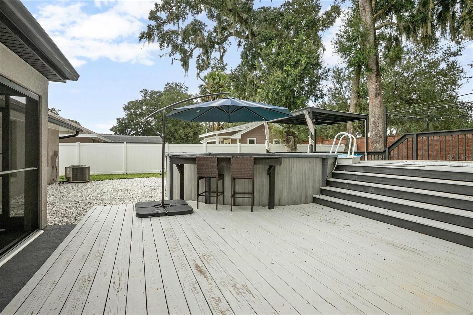 Image 42 of 52 For 679 Endeavour Drive