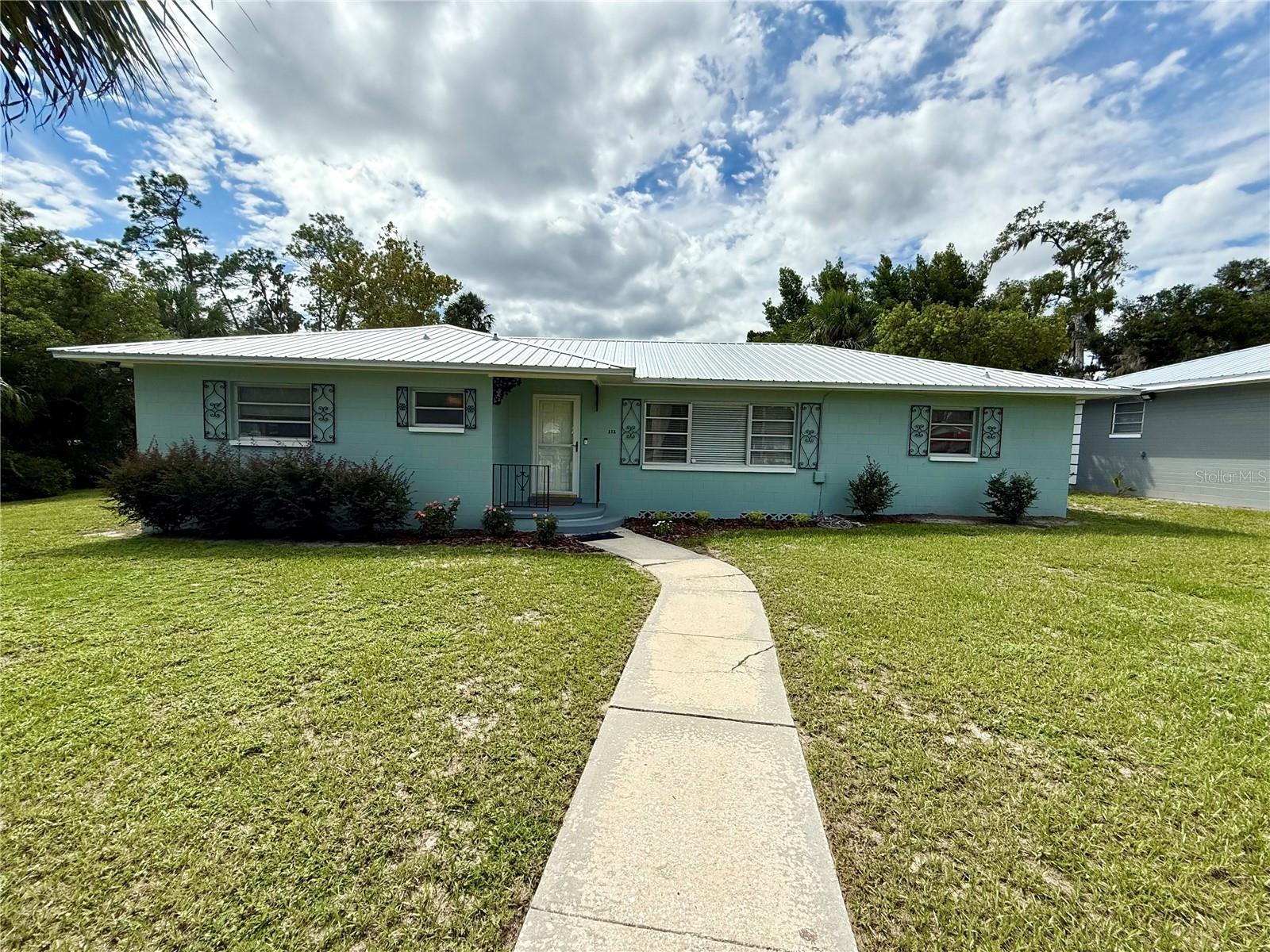 Image 3 of 41 For 312 Orleans Avenue