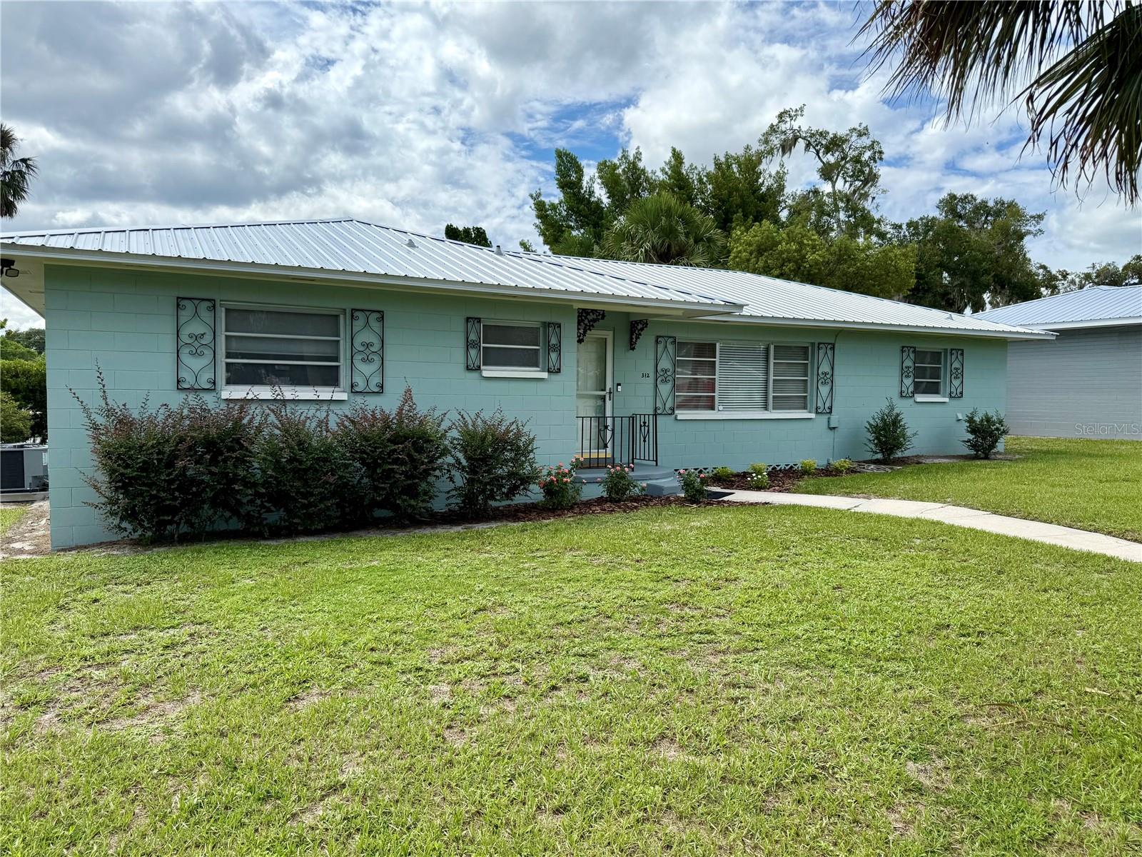 Image 5 of 41 For 312 Orleans Avenue