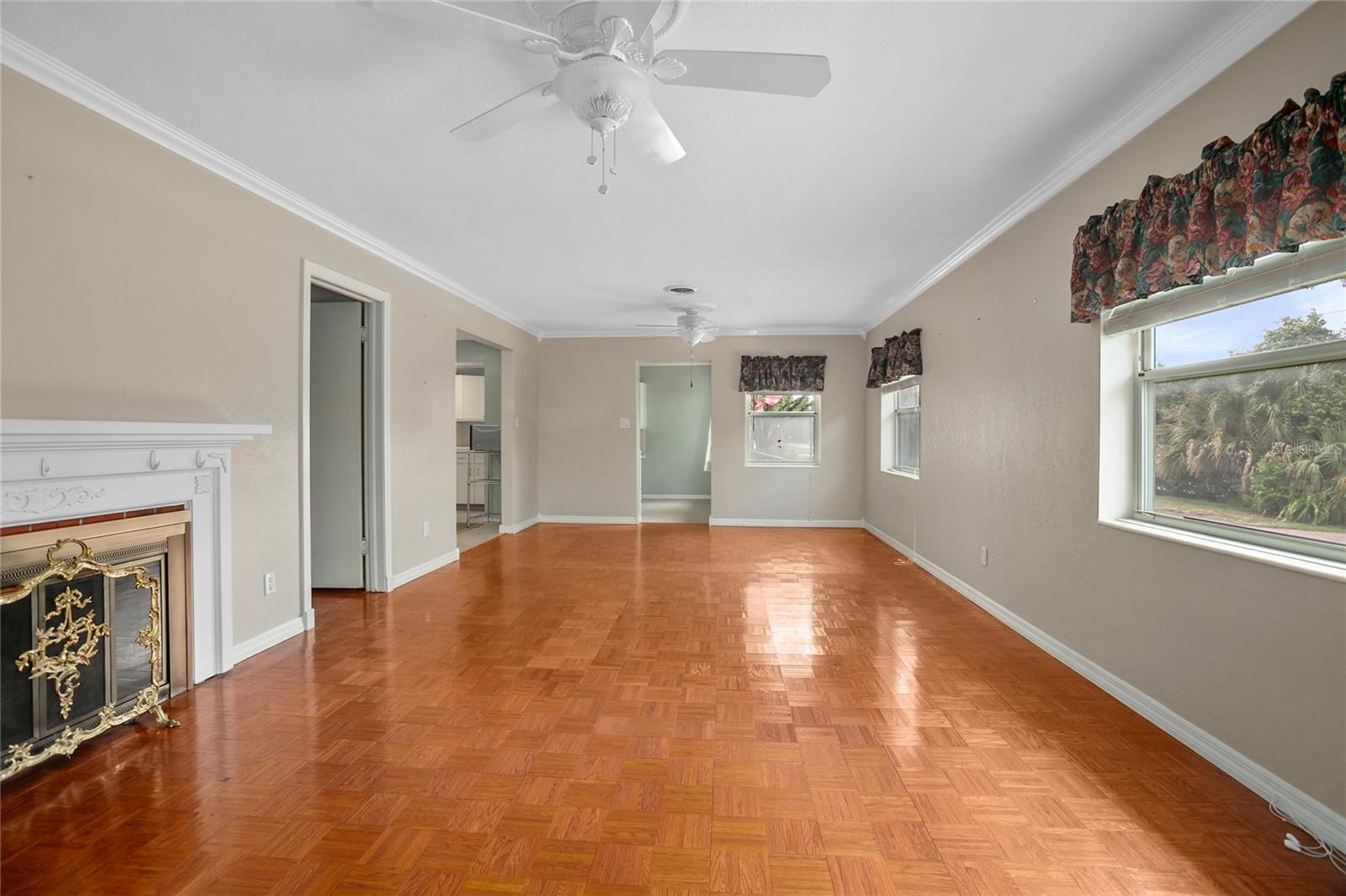 Image 6 of 46 For 1930 Trinidad Street