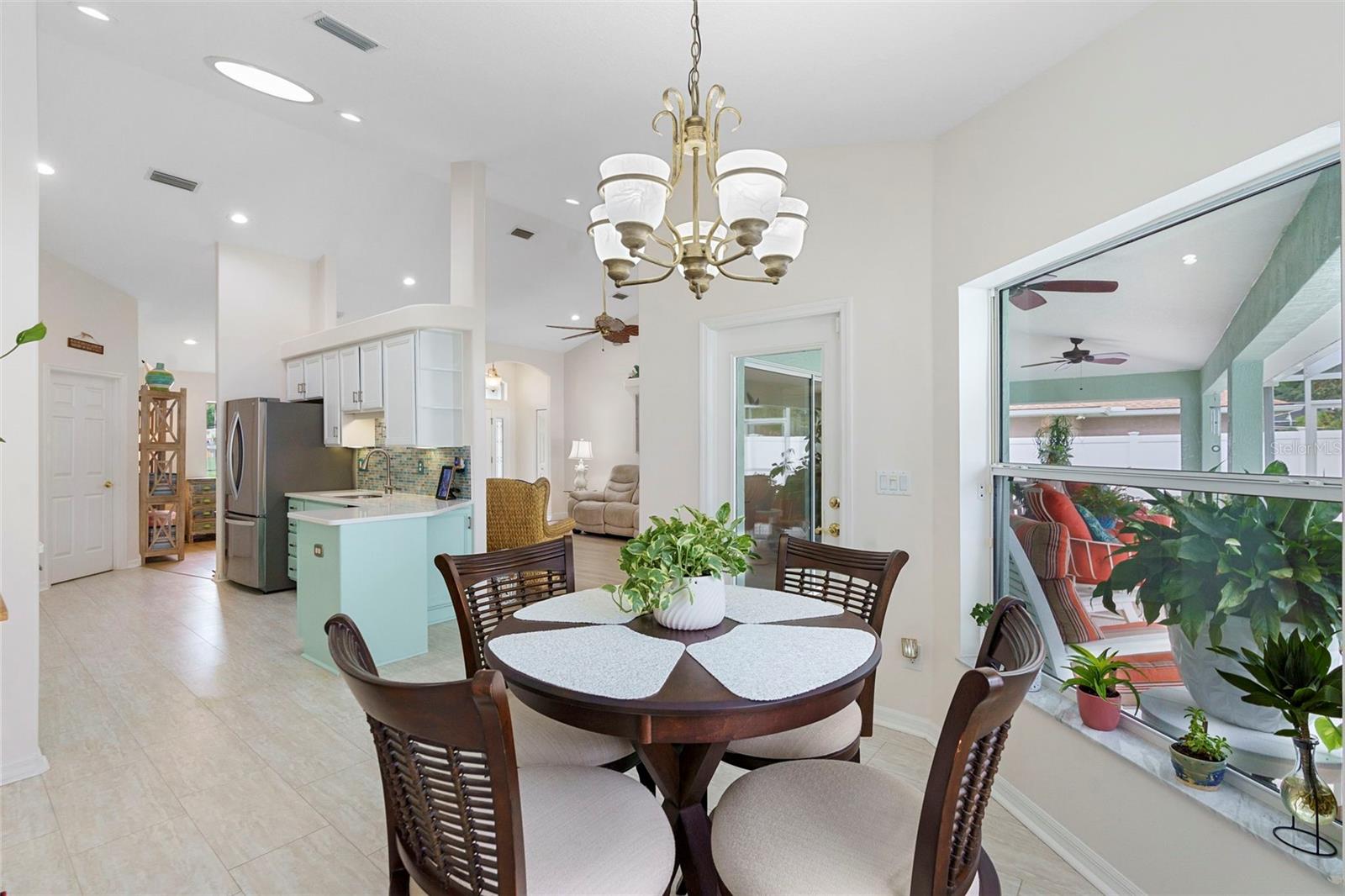 Image 12 of 48 For 88 Woodside Drive
