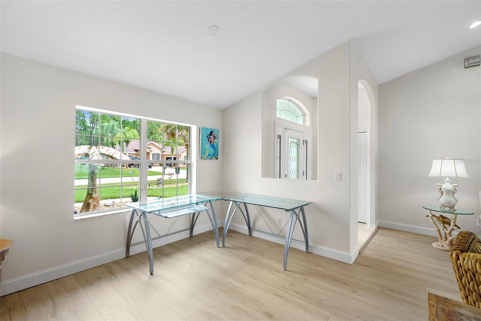 Image 23 of 48 For 88 Woodside Drive
