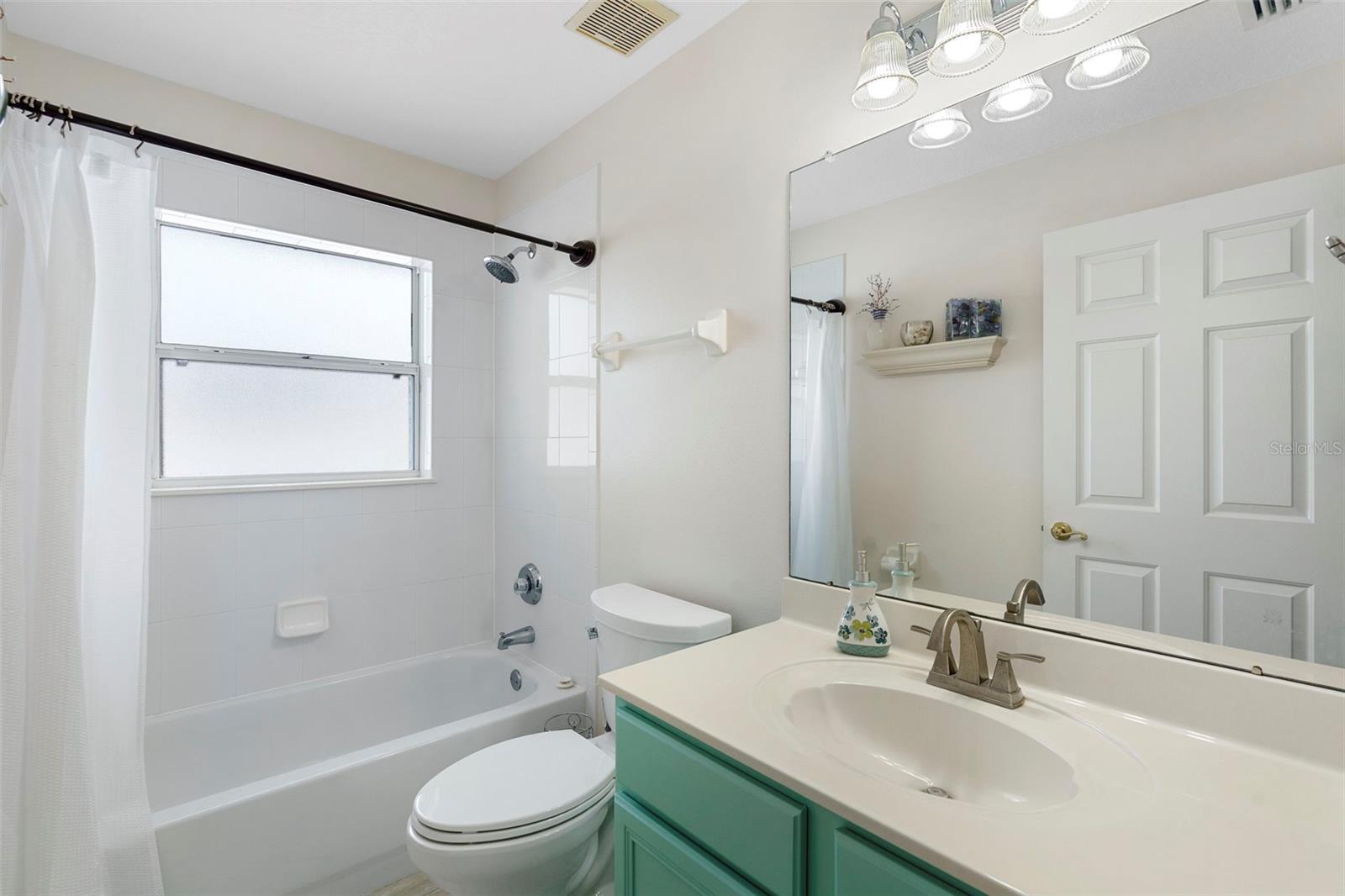 Image 32 of 48 For 88 Woodside Drive