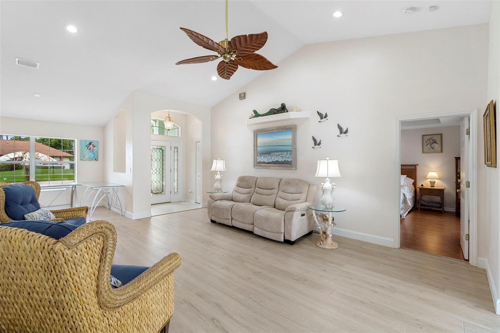 Image 9 of 48 For 88 Woodside Drive