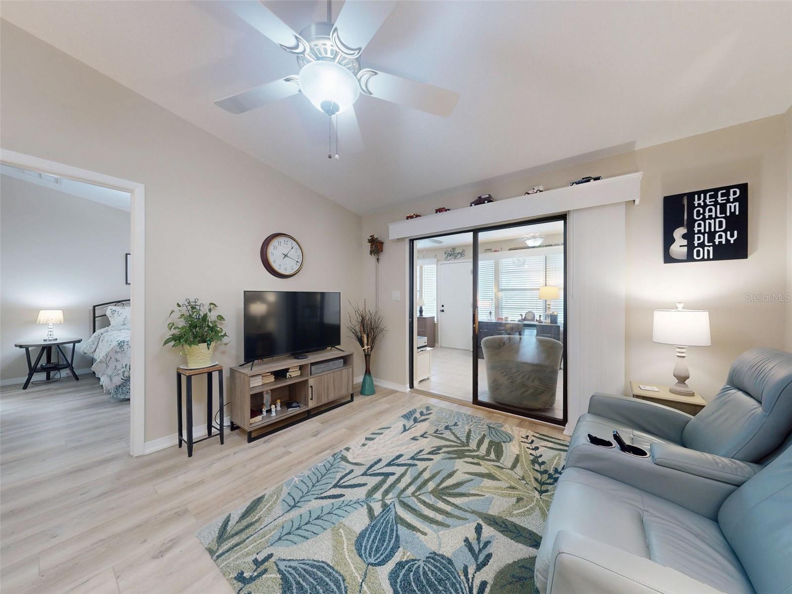 Image 25 of 62 For 420 Terrace Hill Boulevard 6m