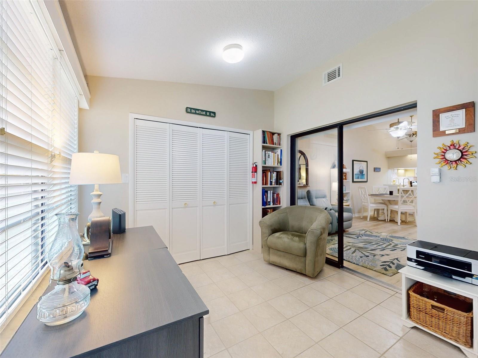 Image 29 of 62 For 420 Terrace Hill Boulevard 6m