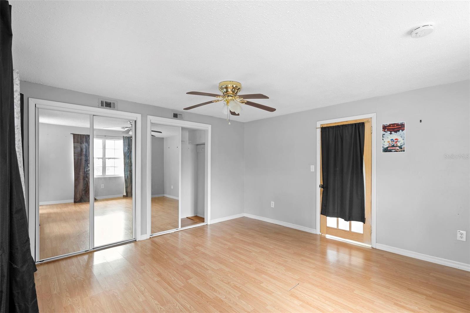 Image 21 of 39 For 118 Sunland Drive