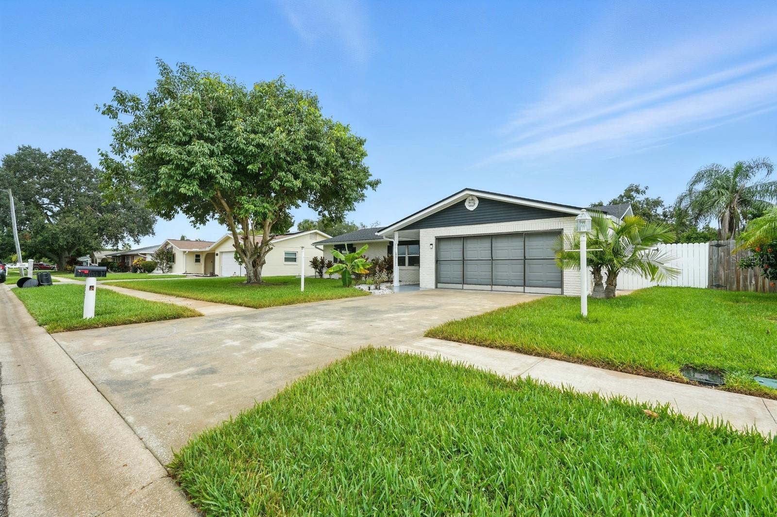 Image 7 of 41 For 2937 Carriage Drive