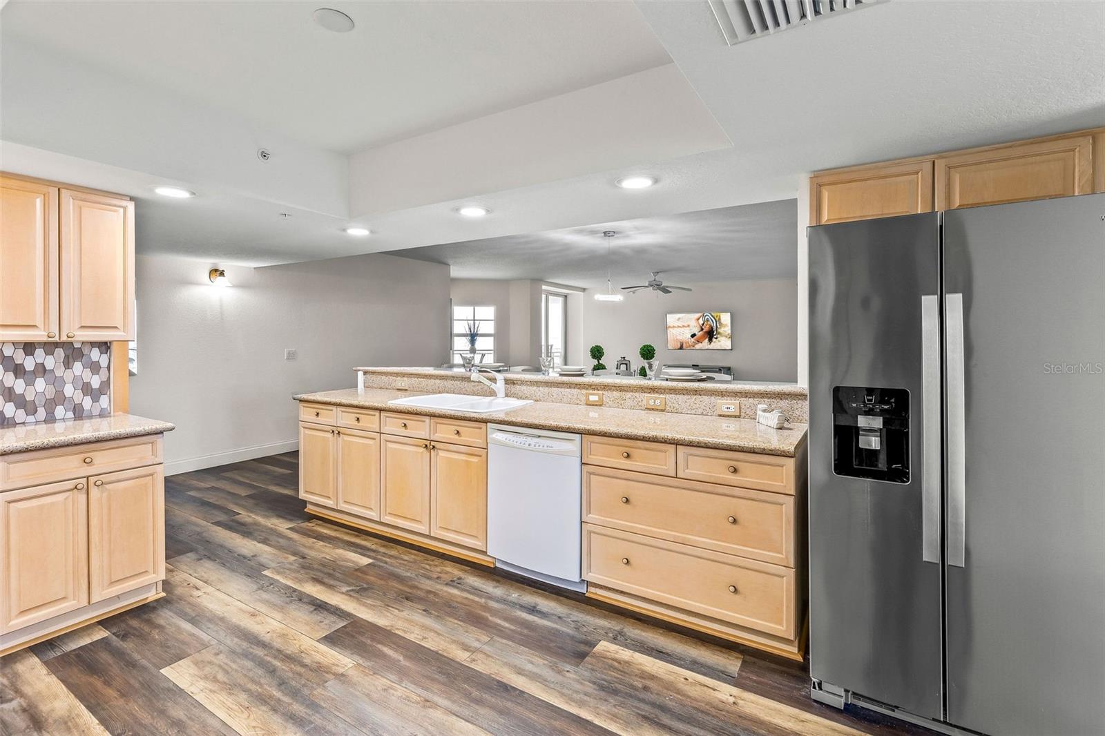 Image 24 of 62 For 3145 Atlantic Avenue 405