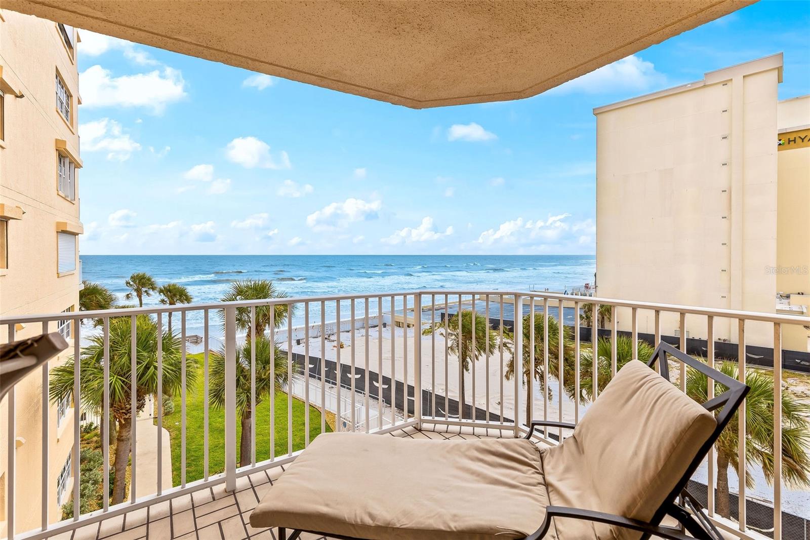 Image 6 of 62 For 3145 Atlantic Avenue 405