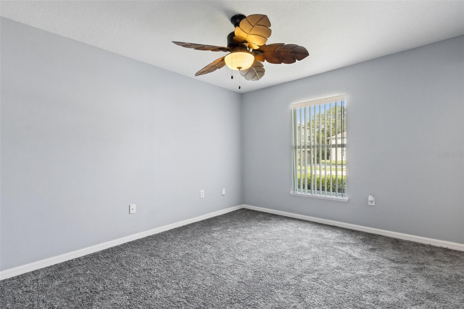 Image 11 of 52 For 905 Cascade Falls Lane