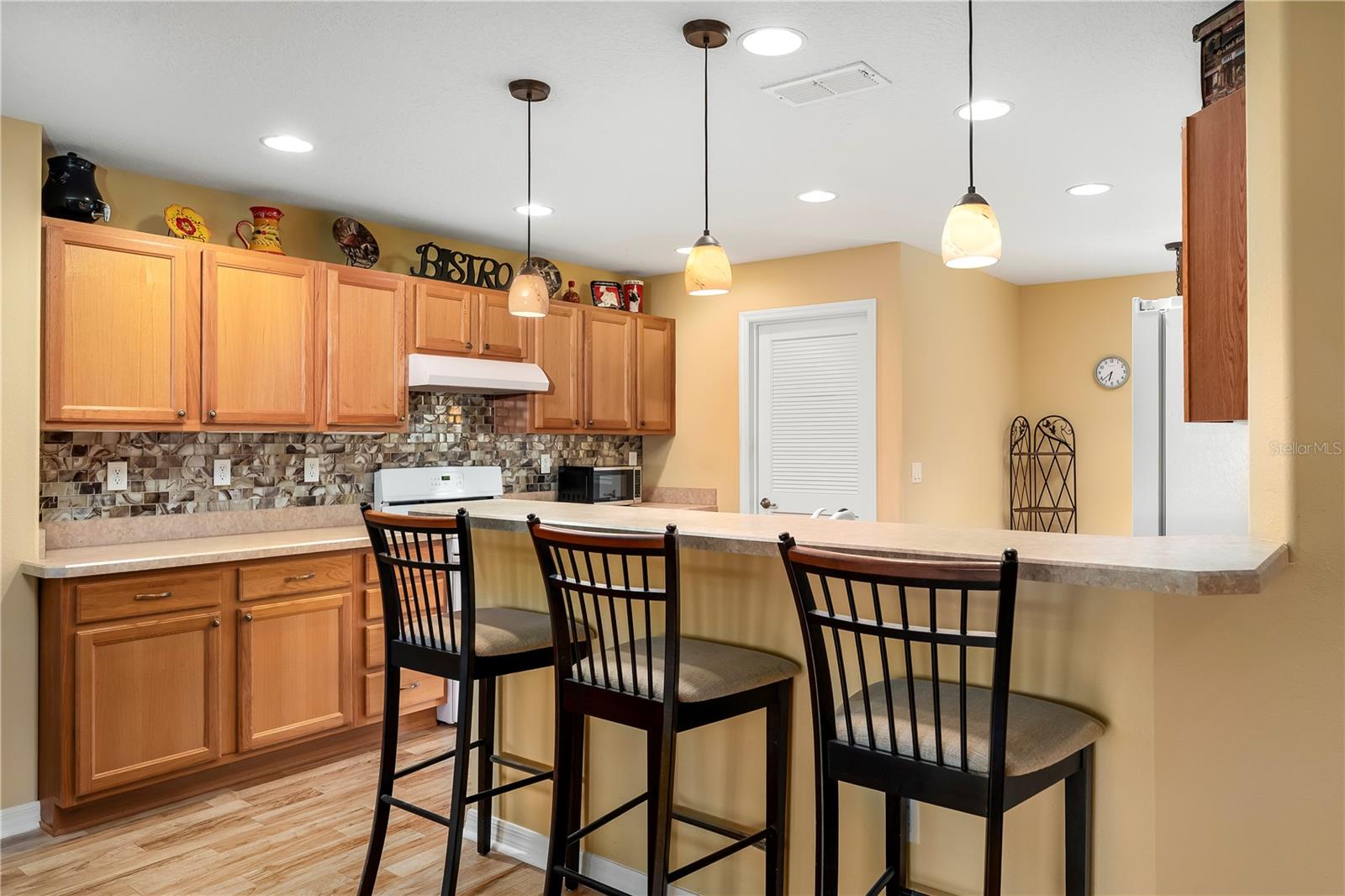 Image 14 of 34 For 8180 80th Terrace