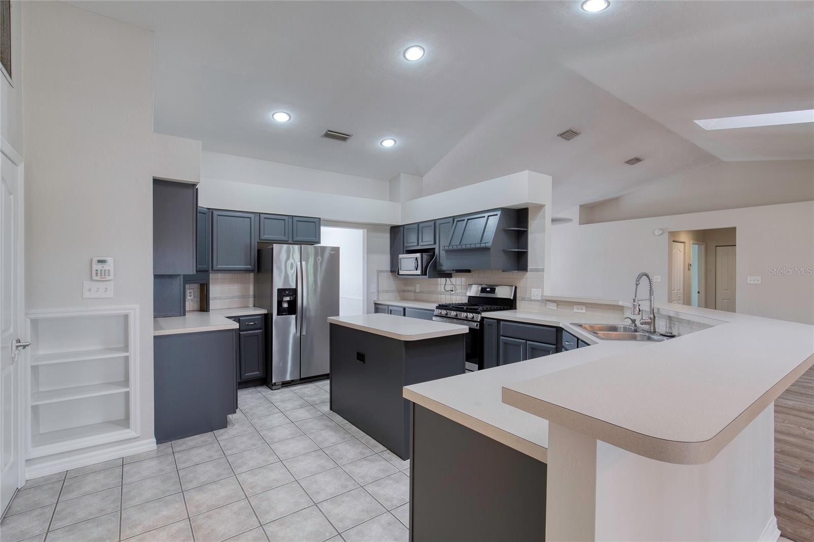 Image 9 of 70 For 12146 24th Avenue