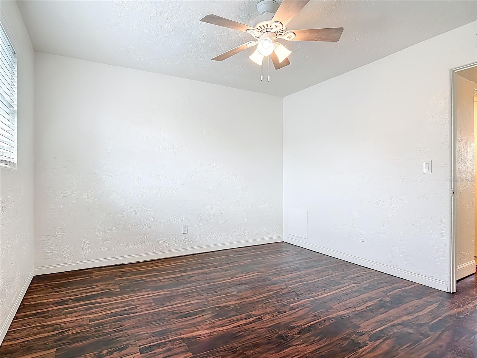 Image 13 of 31 For 1610 Palmetto Avenue 4