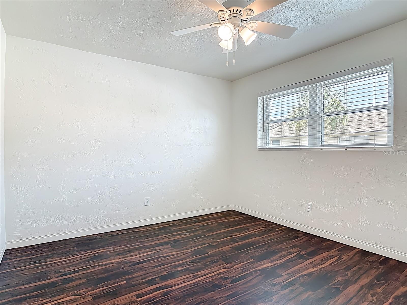 Image 20 of 31 For 1610 Palmetto Avenue 4