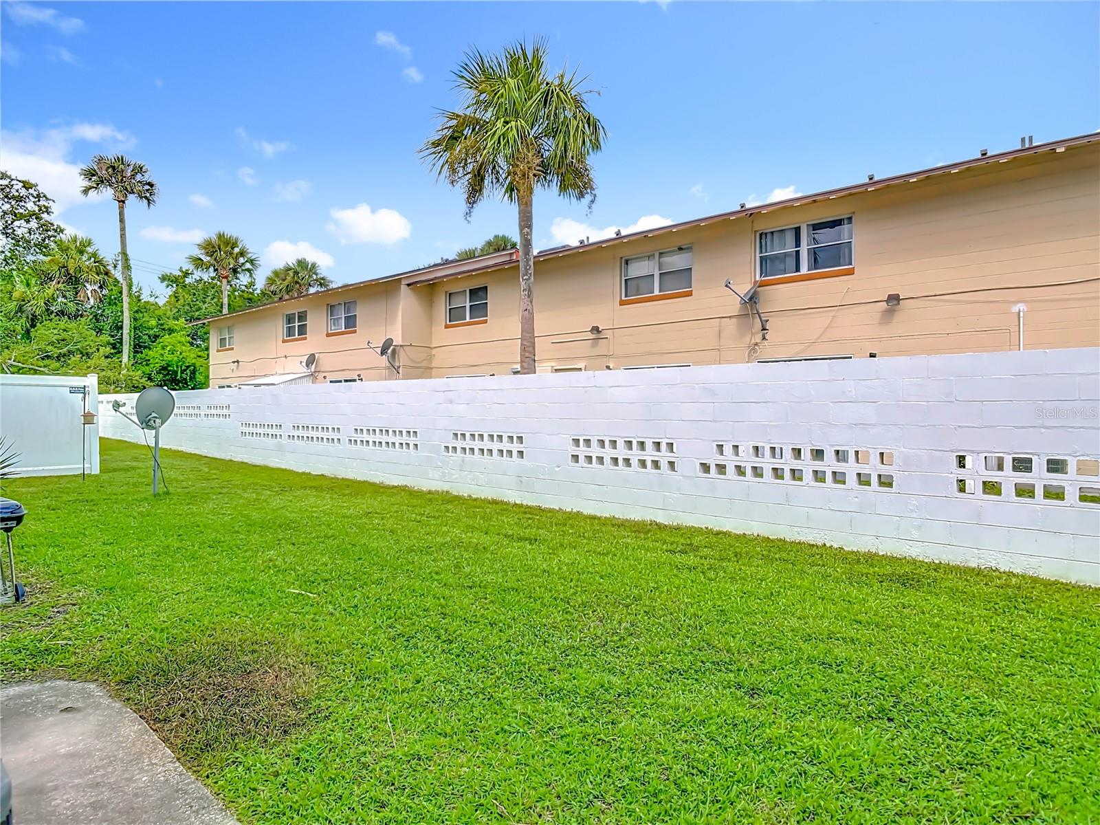Image 23 of 31 For 1610 Palmetto Avenue 4