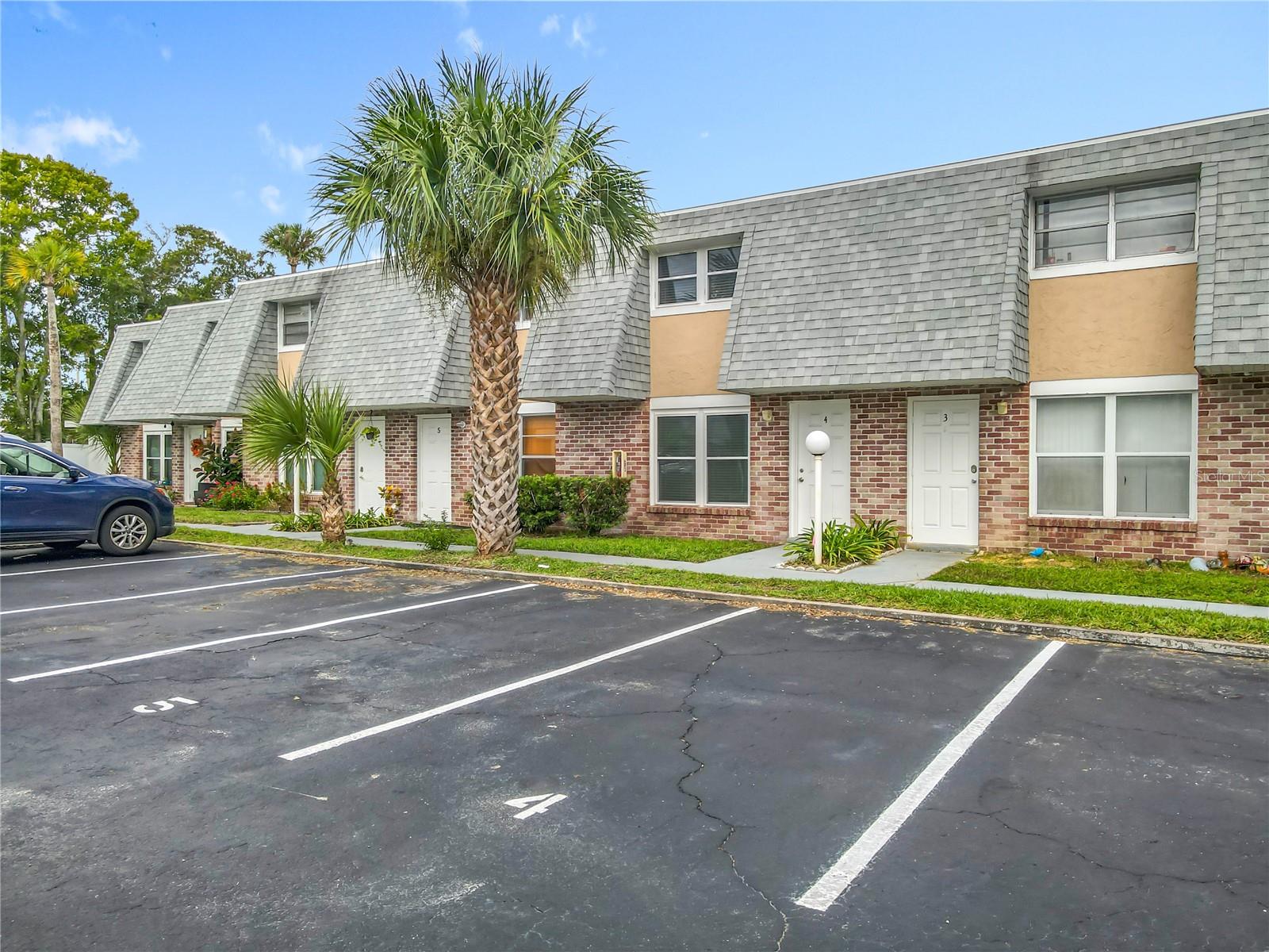 Image 26 of 31 For 1610 Palmetto Avenue 4