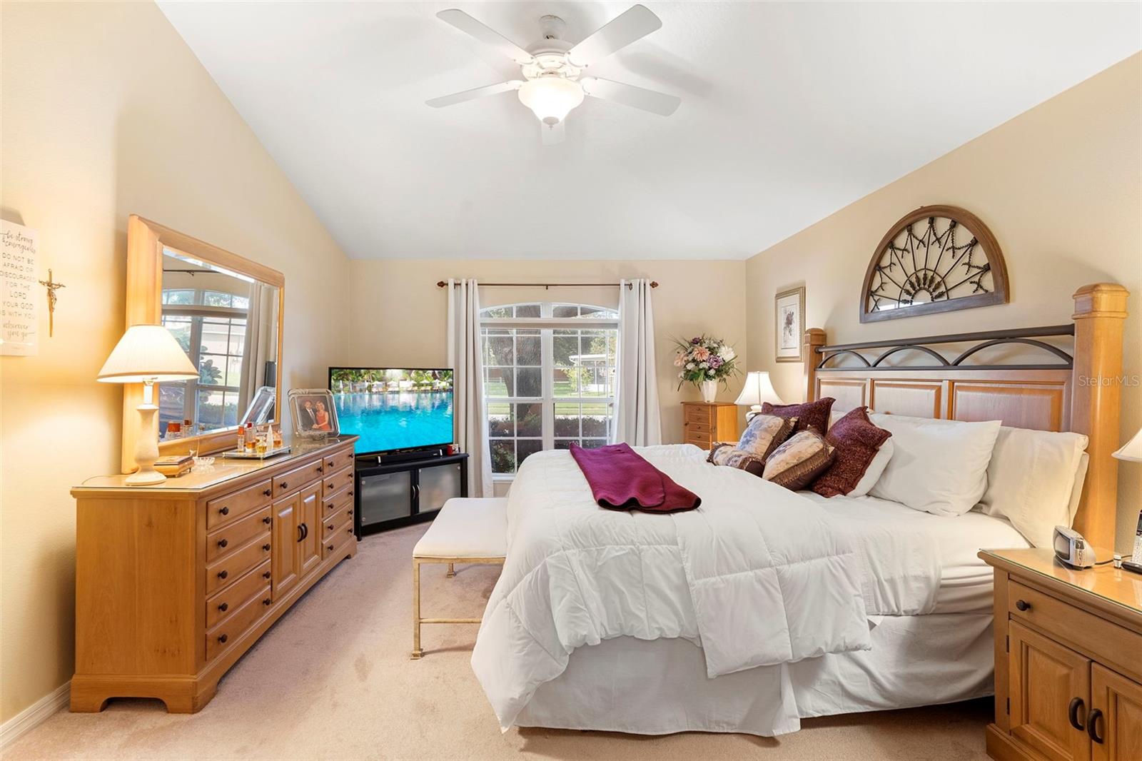 Image 22 of 42 For 274 Knot Hole Circle