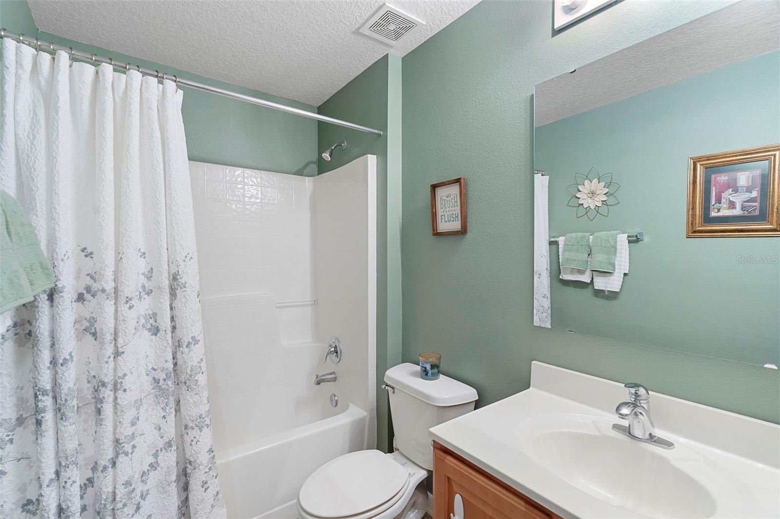 Image 28 of 42 For 274 Knot Hole Circle