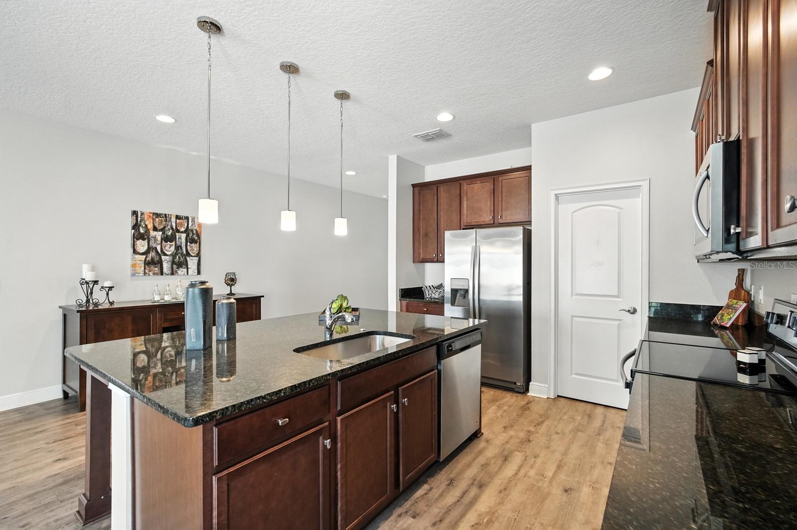 Image 11 of 40 For 5428 Estero Loop