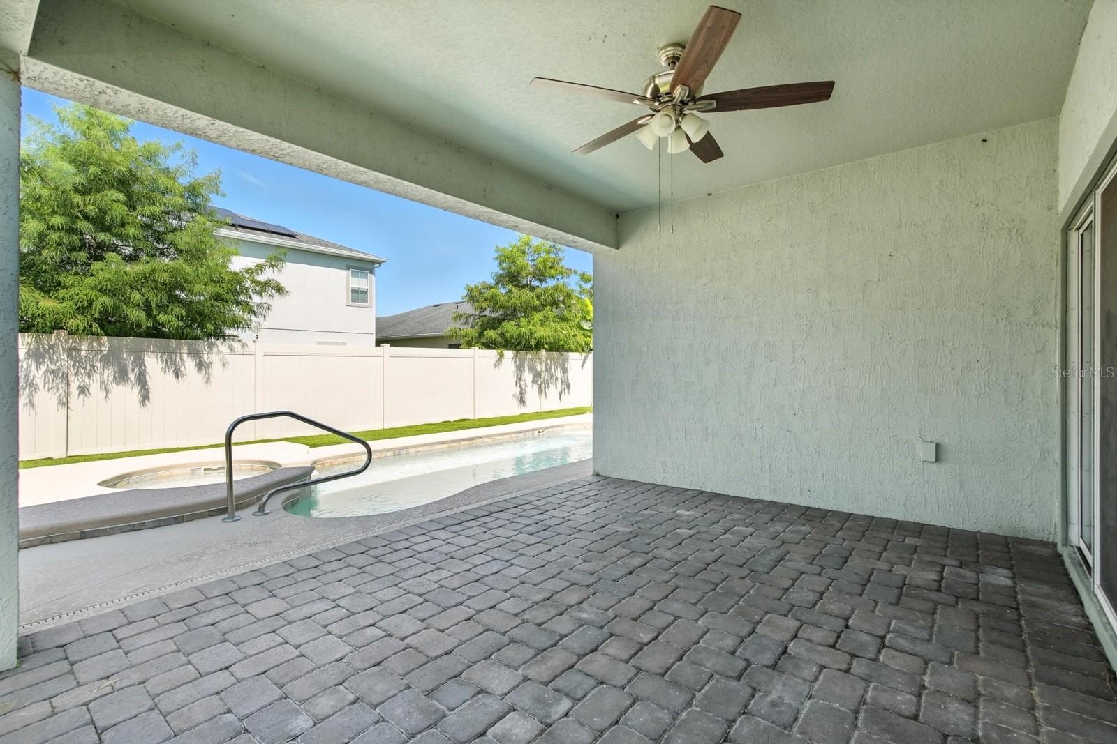 Image 26 of 40 For 5428 Estero Loop
