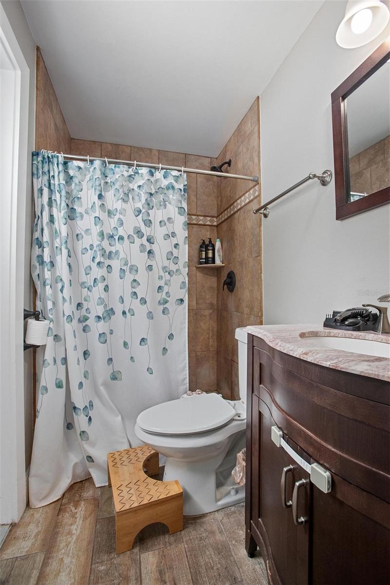 Image 14 of 18 For 3214 Lowndes Drive