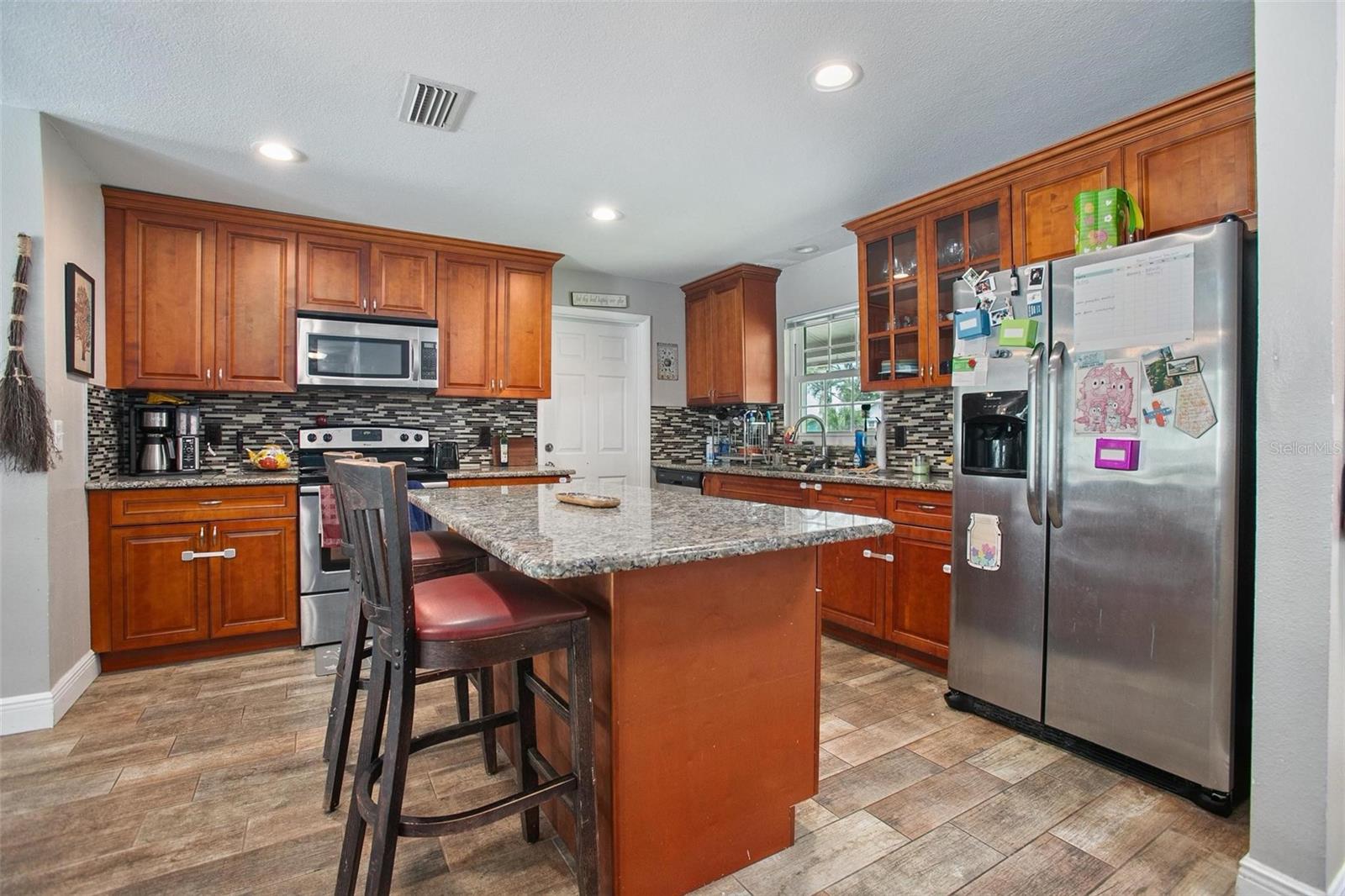 Image 4 of 18 For 3214 Lowndes Drive