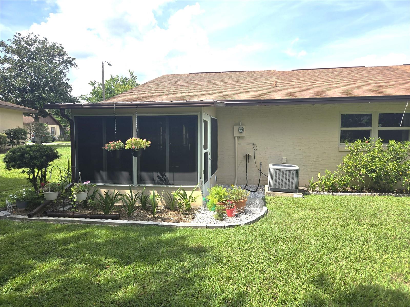 Image 14 of 19 For 35 Villa Villar Court 350