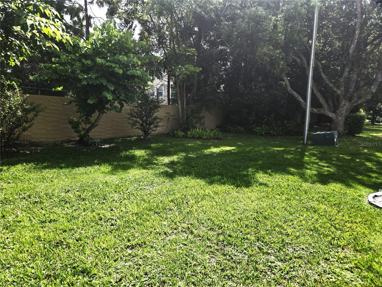 Image 17 of 19 For 35 Villa Villar Court 350