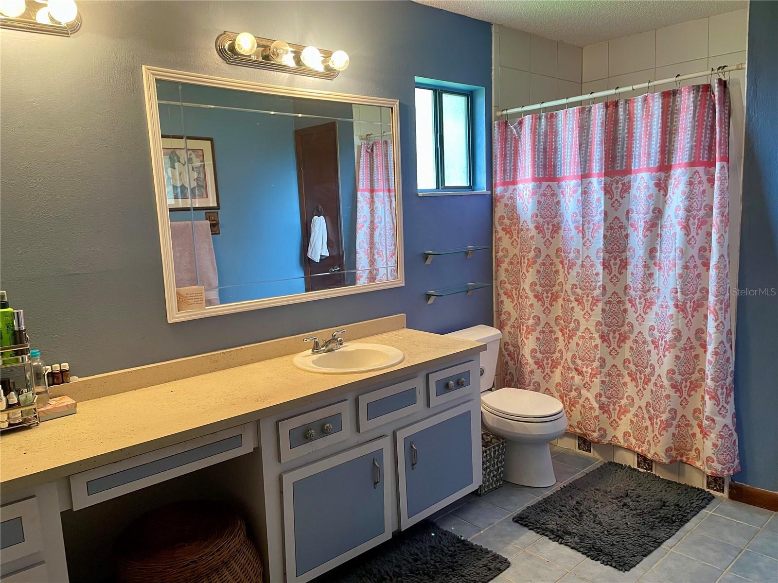 Image 25 of 42 For 2615 Willow Oak Drive