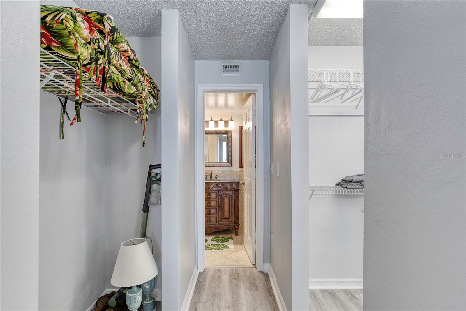 Image 19 of 60 For 3370 Ocean Shore Boulevard 404