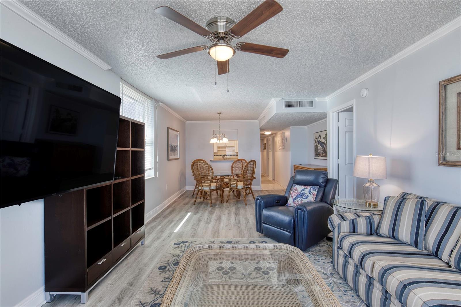 Image 28 of 60 For 3370 Ocean Shore Boulevard 404