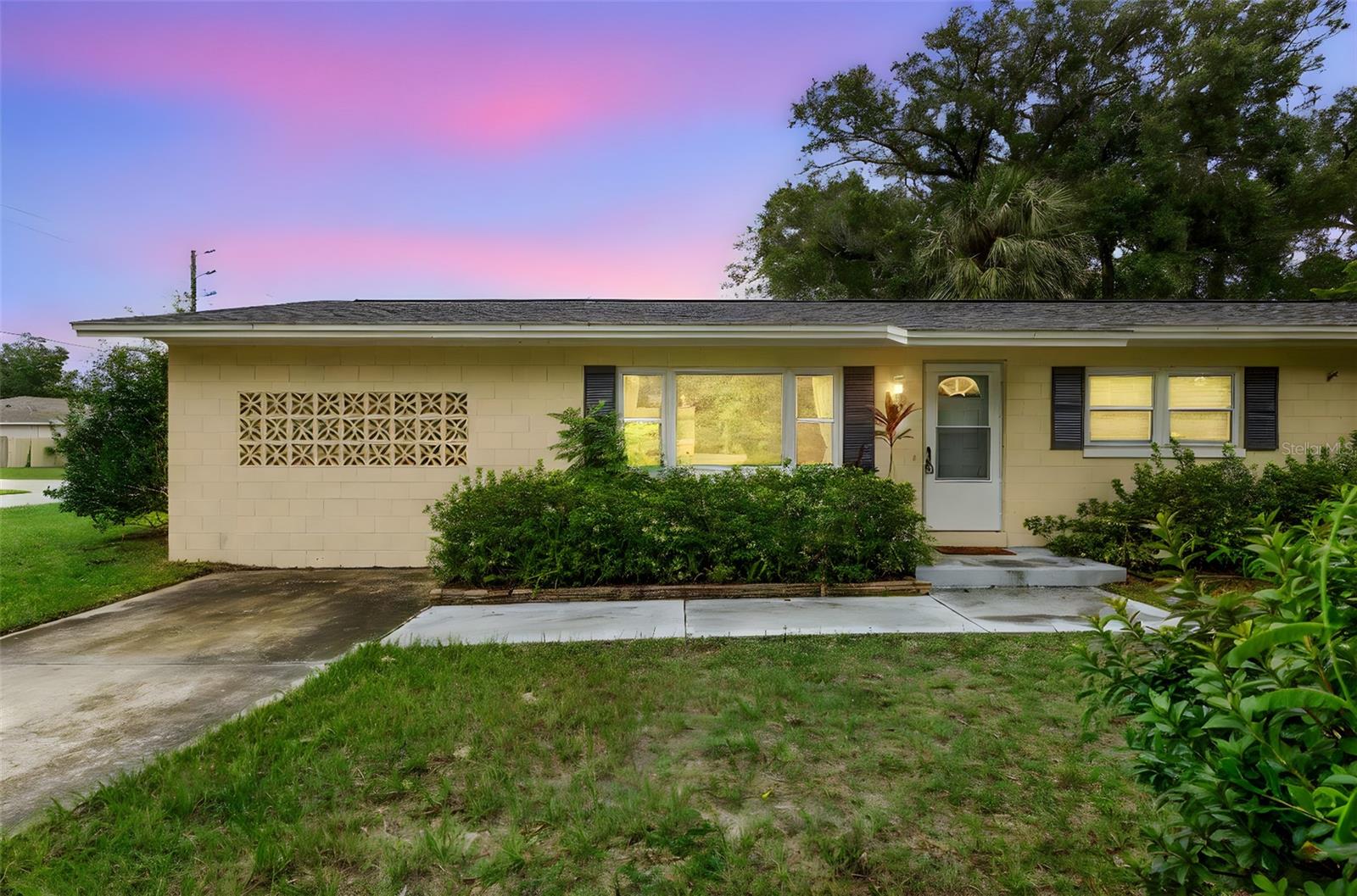Details for 141 Mcdonald Avenue, DELAND, FL 32724