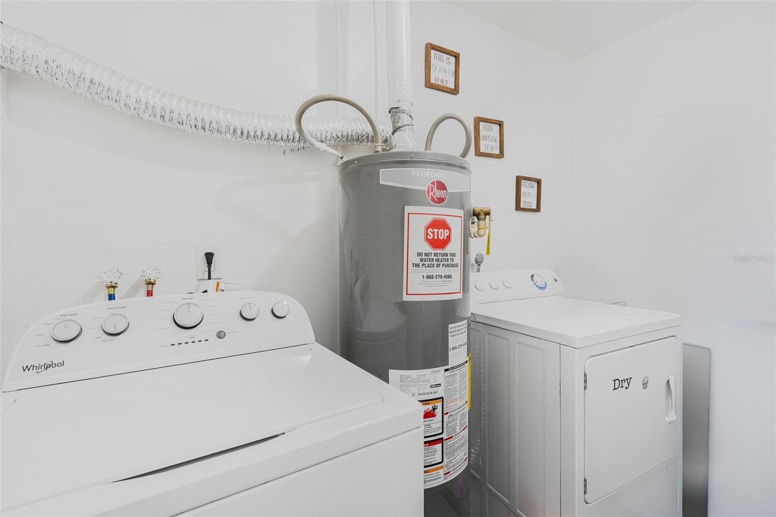 Image 15 of 21 For 1794 Saxon Boulevard