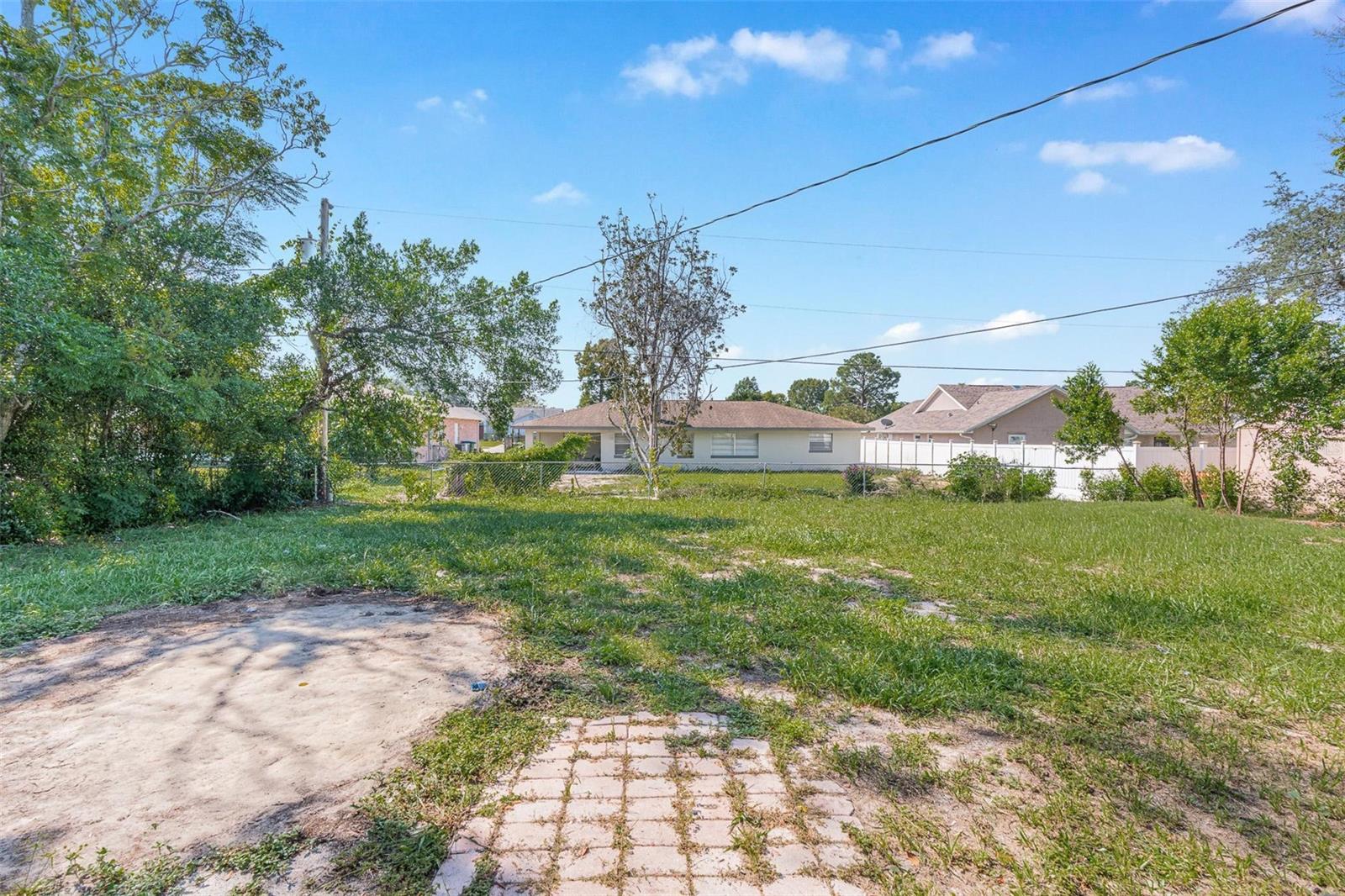 Image 16 of 21 For 1794 Saxon Boulevard