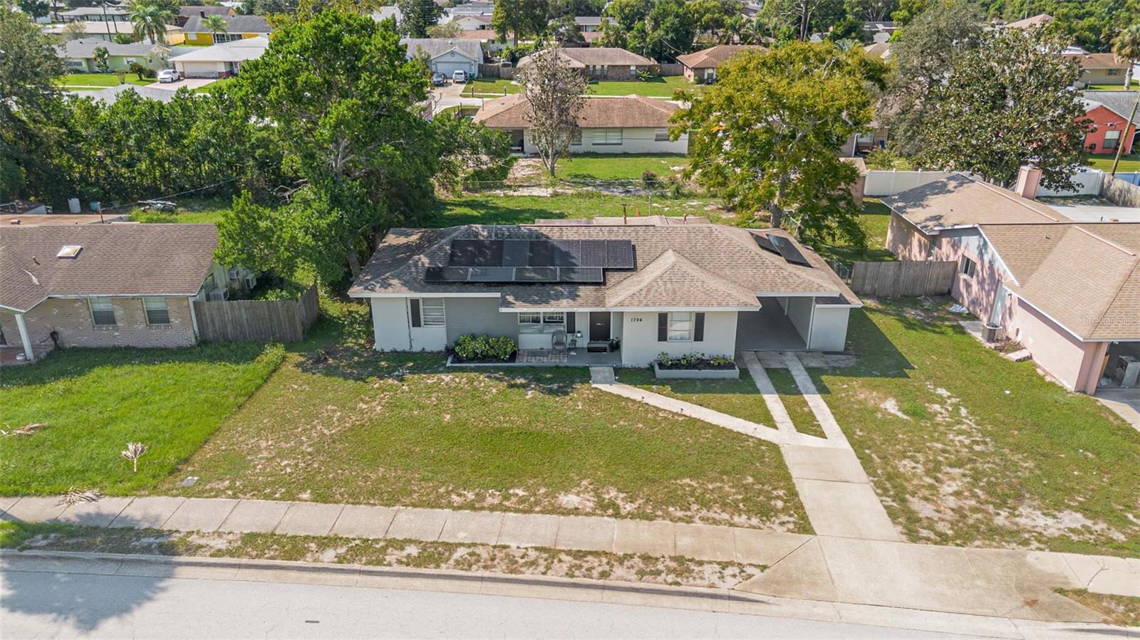 Image 2 of 21 For 1794 Saxon Boulevard