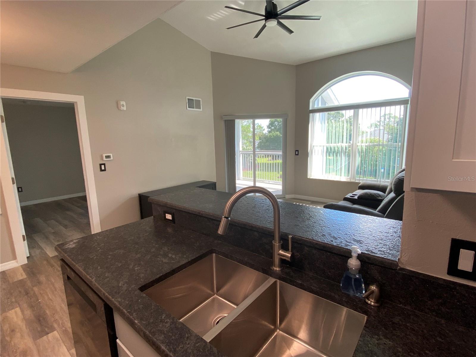 Image 11 of 21 For 2592 Grassy Point Drive 306