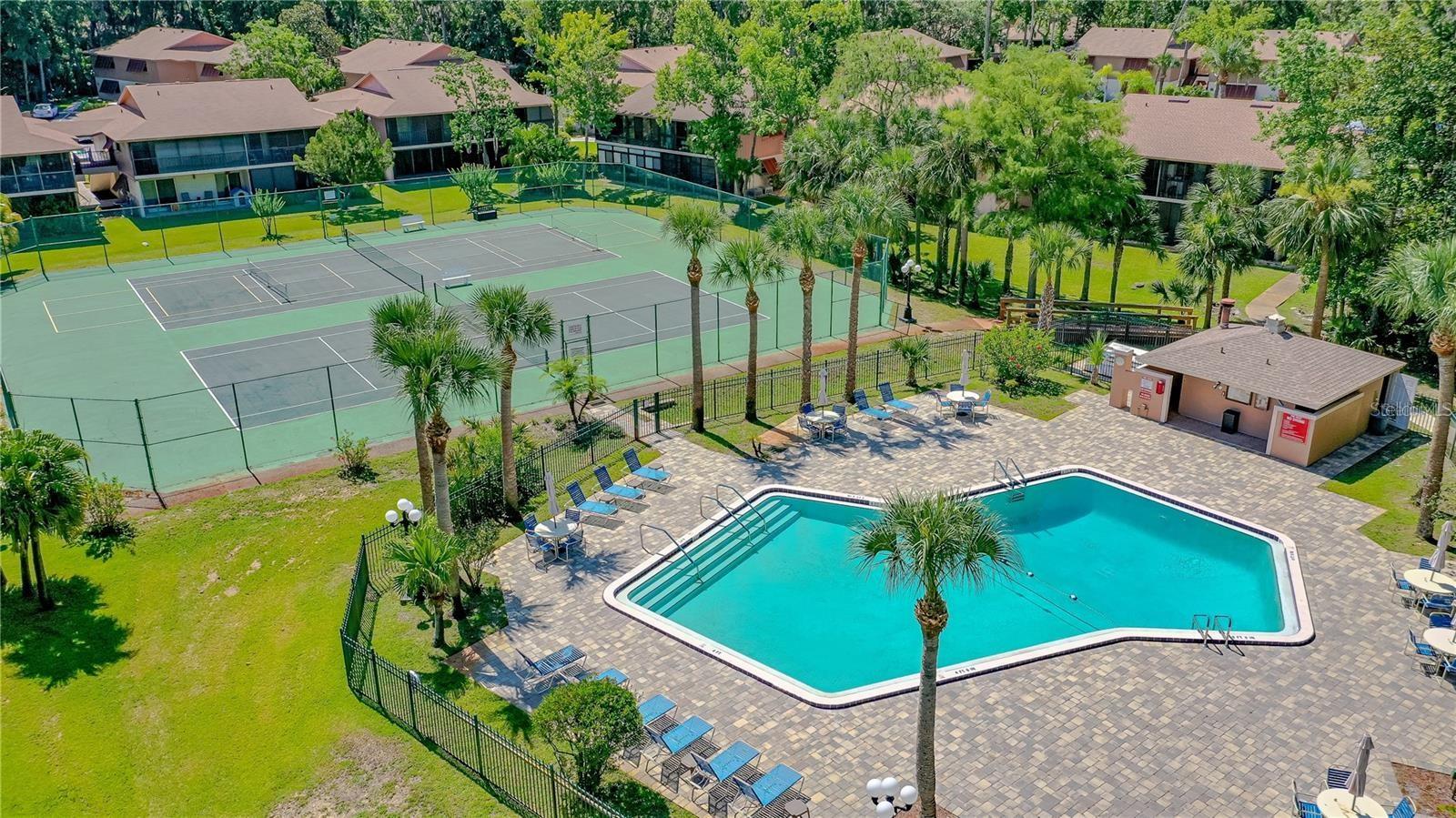 Image 3 of 16 For 150 Wax Myrtle Woods Court 7b