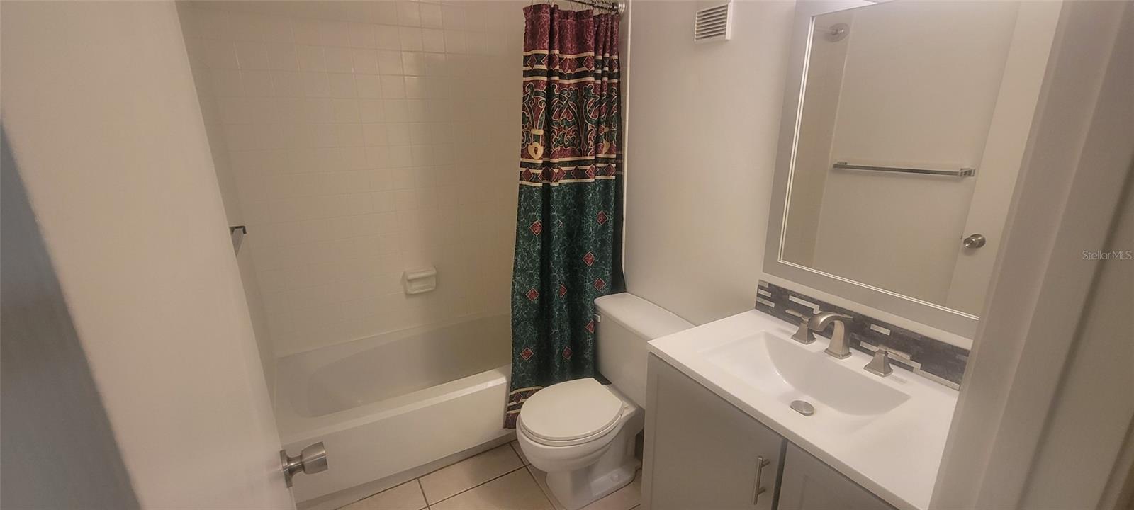 Image 4 of 16 For 150 Wax Myrtle Woods Court 7b