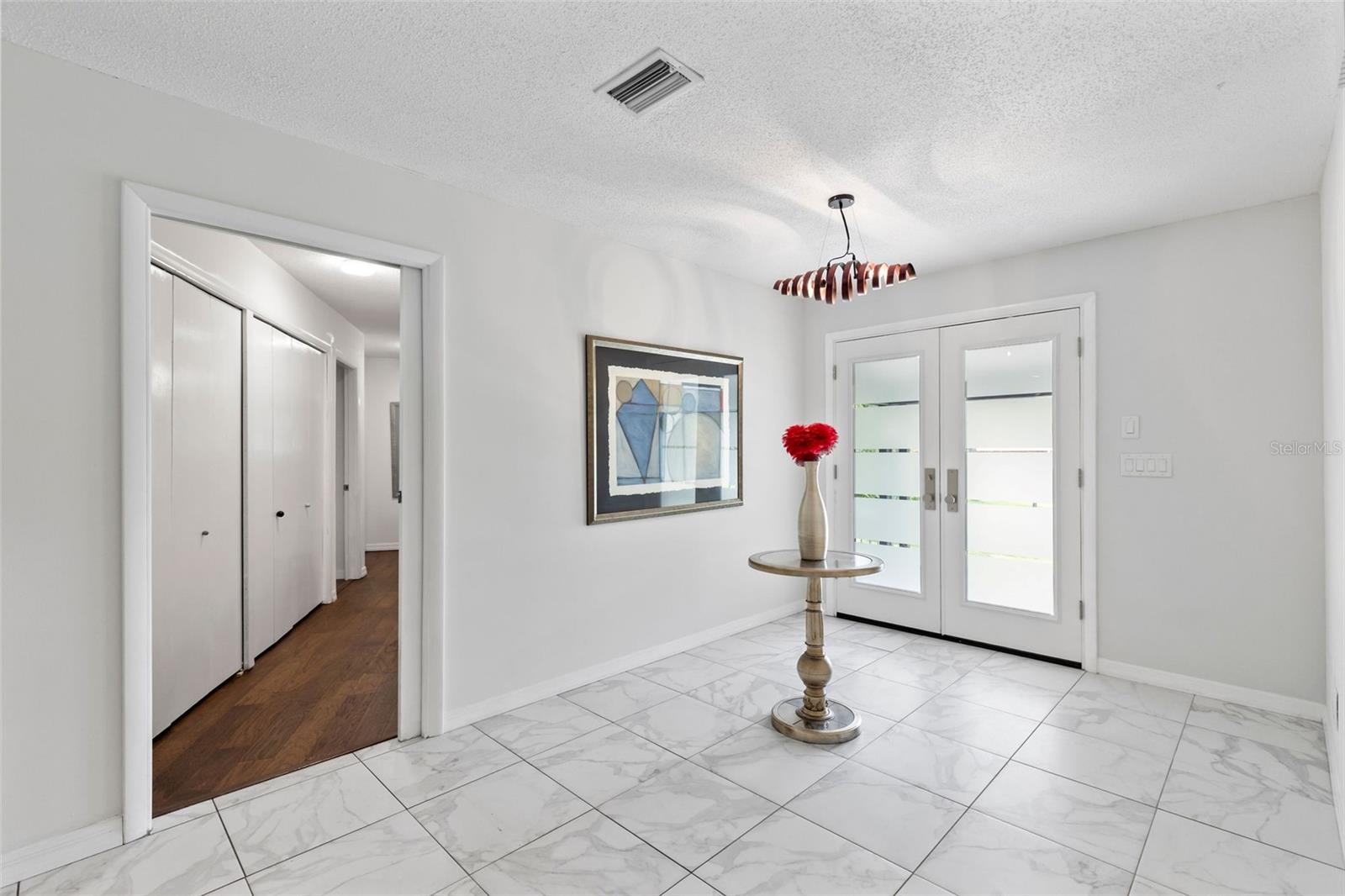 Image 3 of 76 For 77 St Andrews Drive