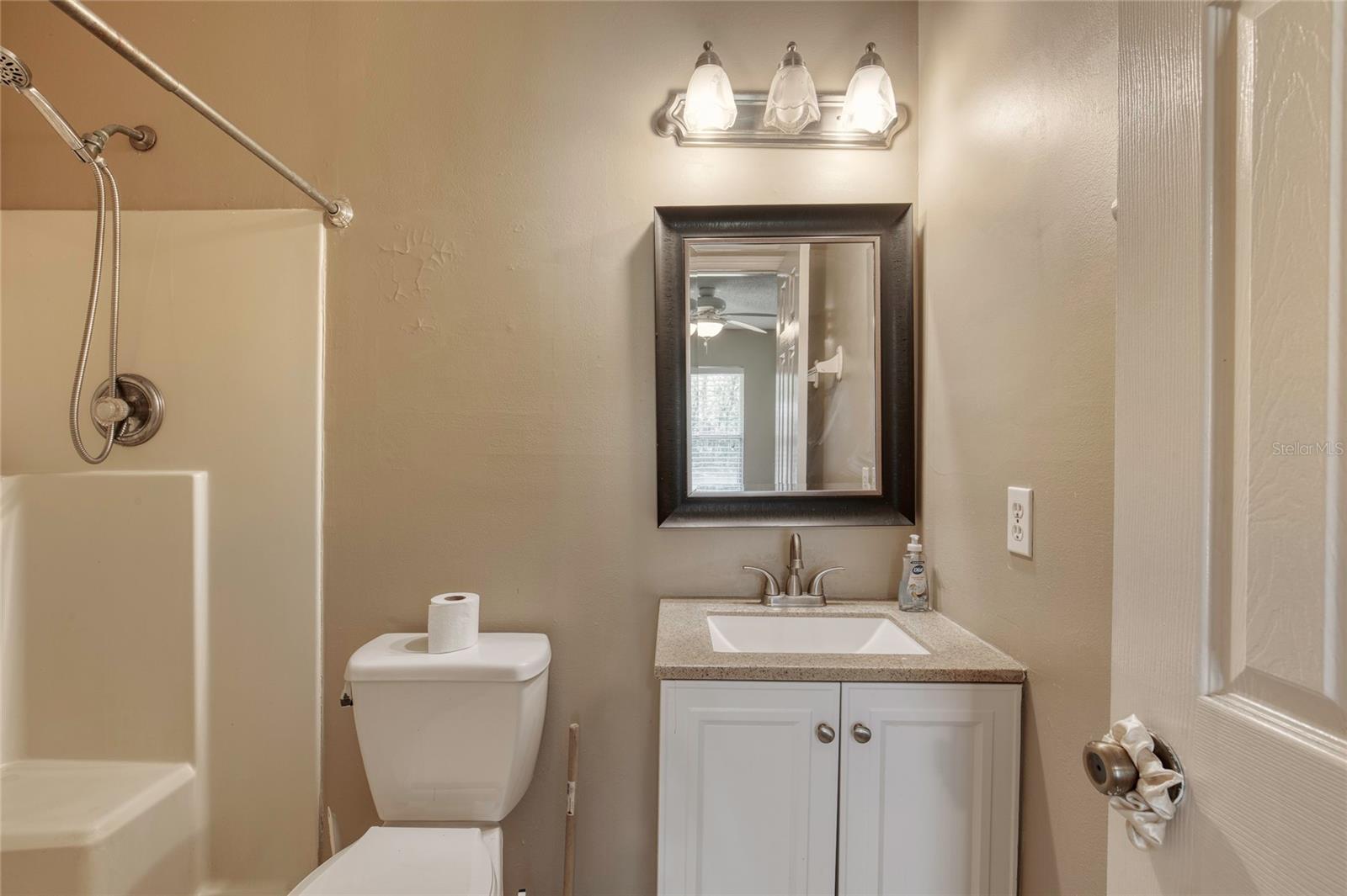 Image 10 of 22 For 1519 Silverstone Court