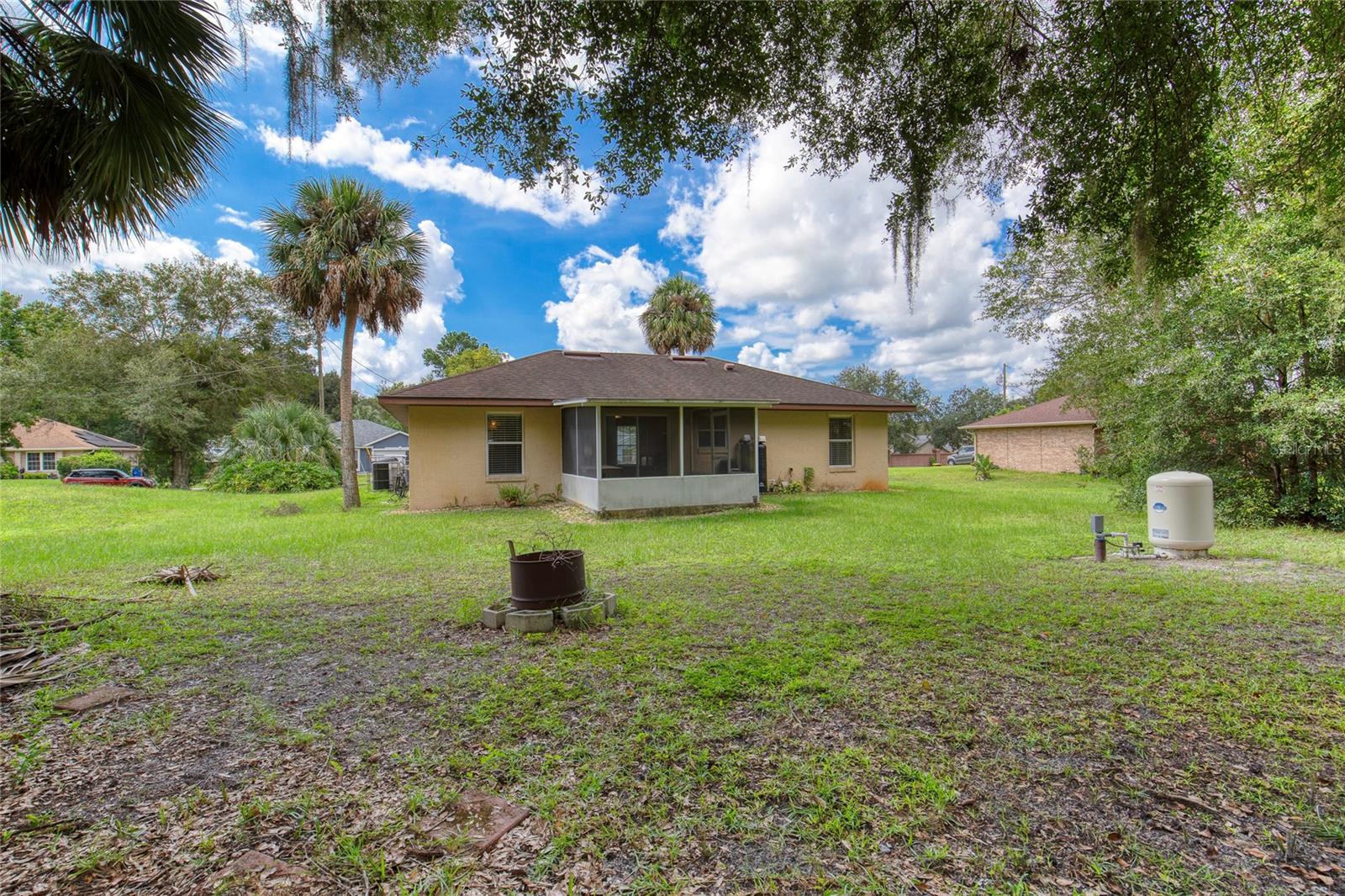 Image 18 of 22 For 1519 Silverstone Court