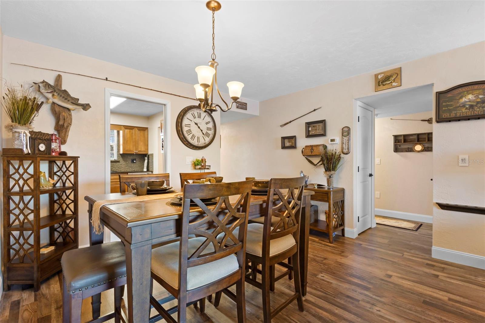 Image 14 of 44 For 1640 Juno Trail 202d