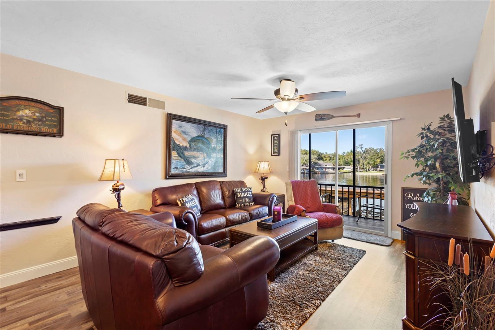 Image 23 of 44 For 1640 Juno Trail 202d