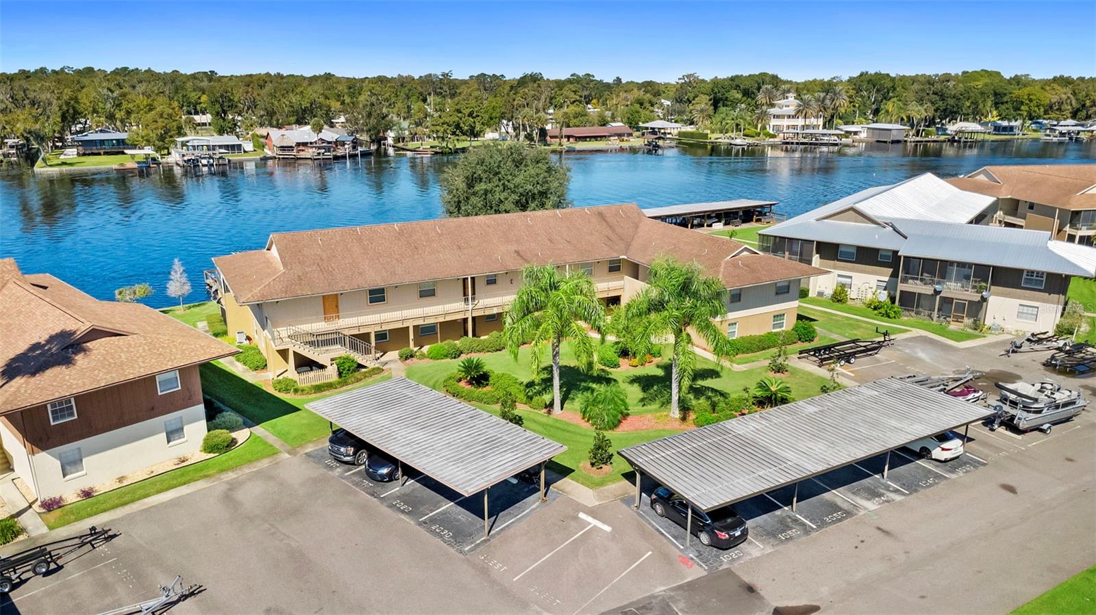 Image 3 of 44 For 1640 Juno Trail 202d