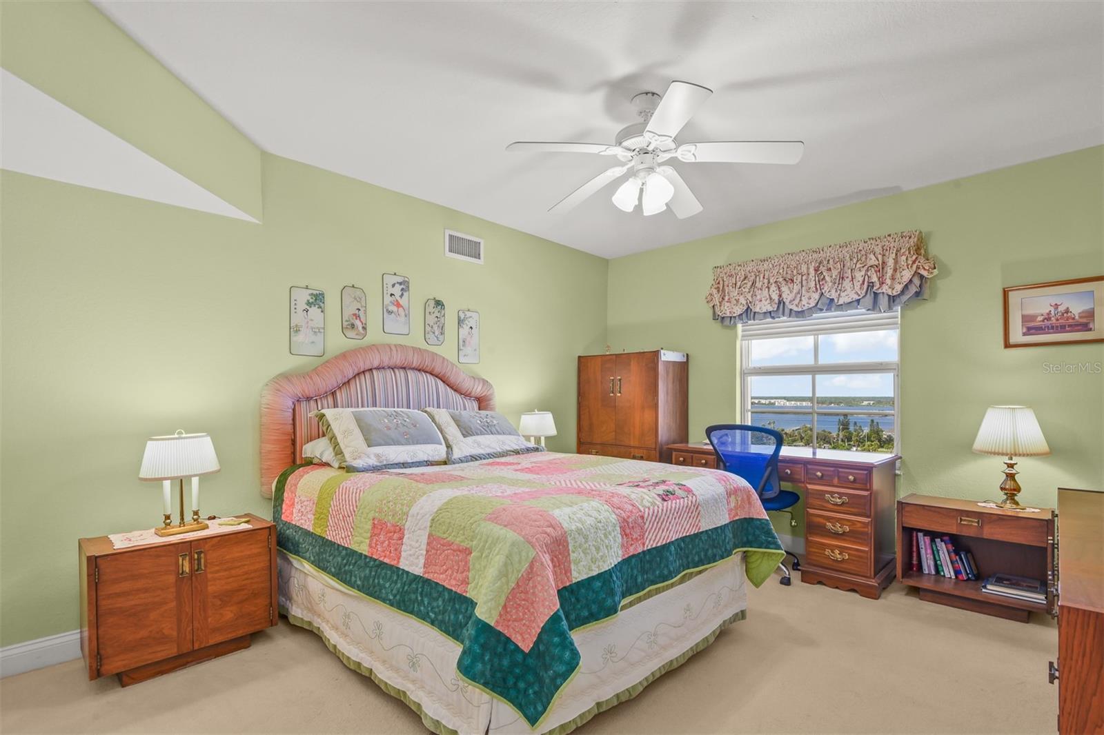 Image 31 of 57 For 3145 Atlantic Avenue 1001