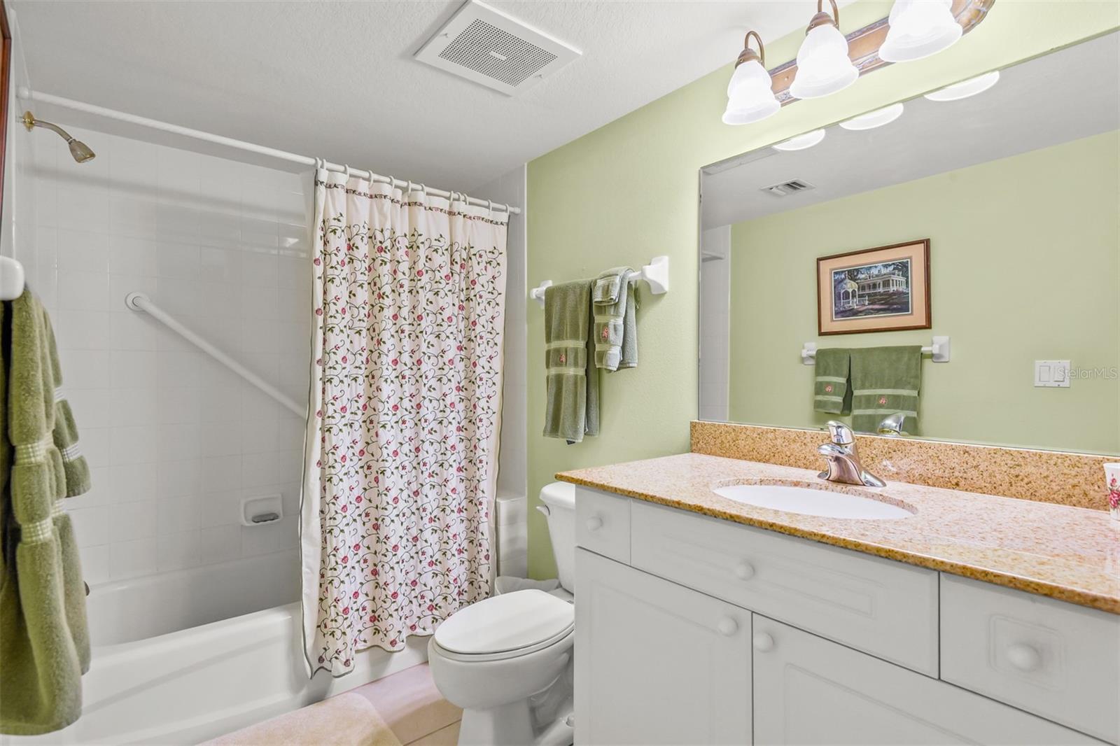Image 34 of 57 For 3145 Atlantic Avenue 1001